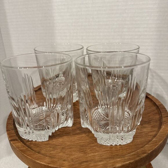 Selecta Italian Old Fashioned or Whiskey Glasses by Bormioli Rocco (4) - Picture 2 of 14